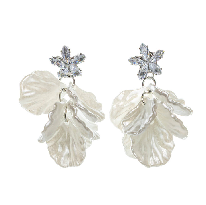 Örhängen med pärlskal och stenstjärna