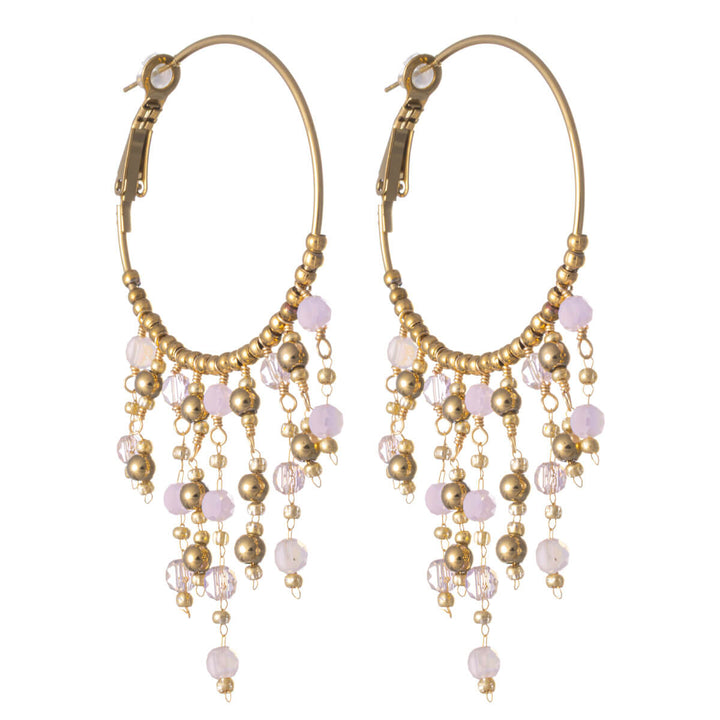 Earrings with hanging pearl decorations