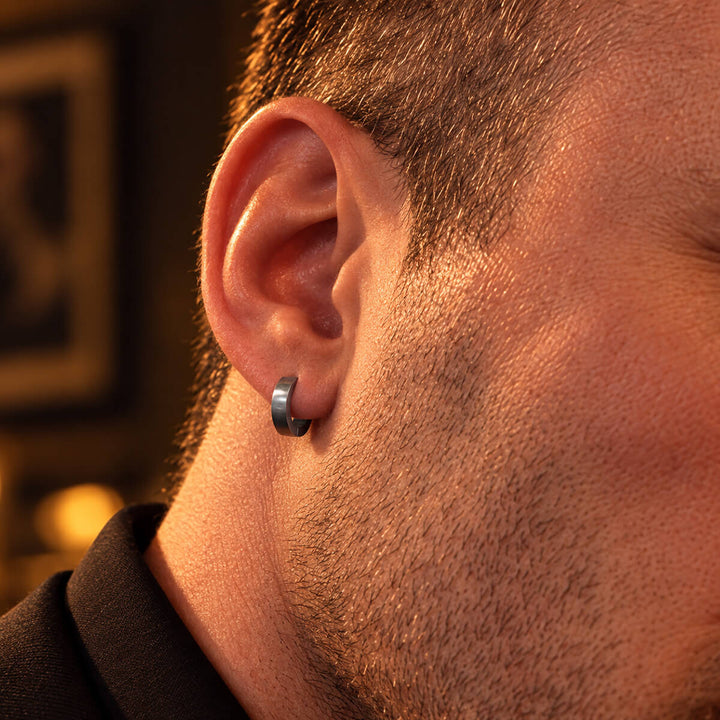 Titanium Earrings 10 mm – Curved, Brushed G23