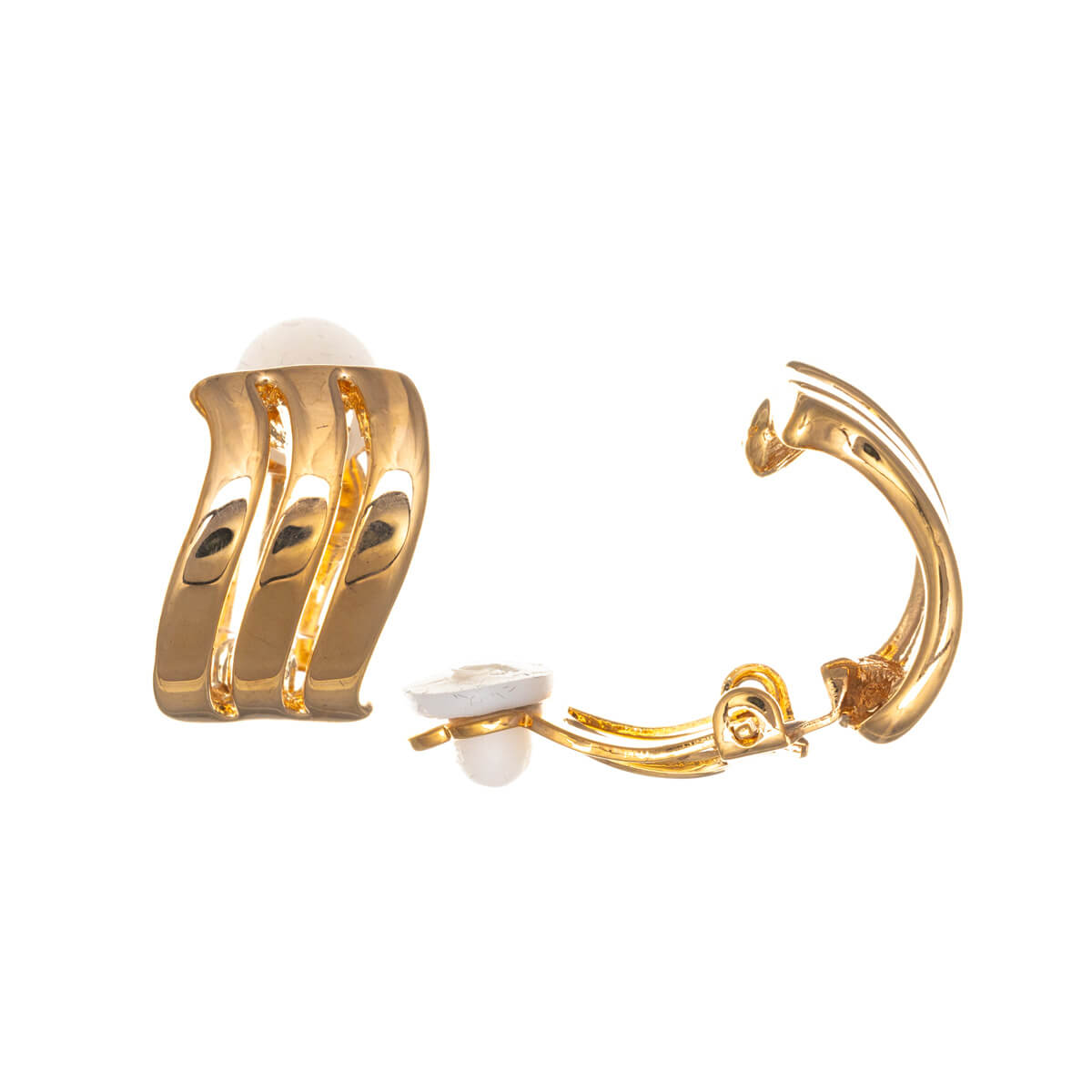 Wavy curved clip earrings