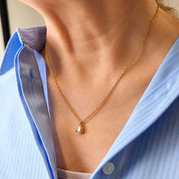 Teardrop-Shaped Zirconia Pendant Necklace (316L Stainless Steel)
