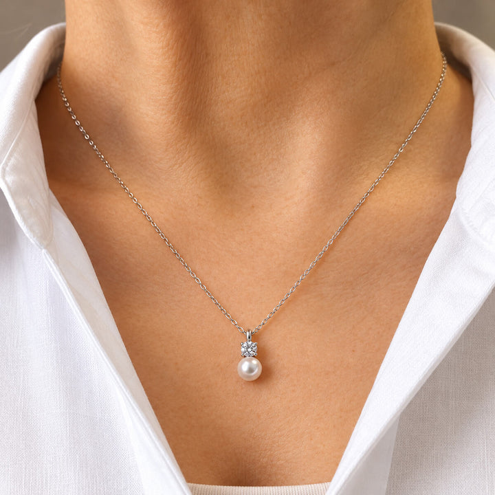 Delicate Pearl Zirconia Pendant Necklace (316L Stainless Steel)