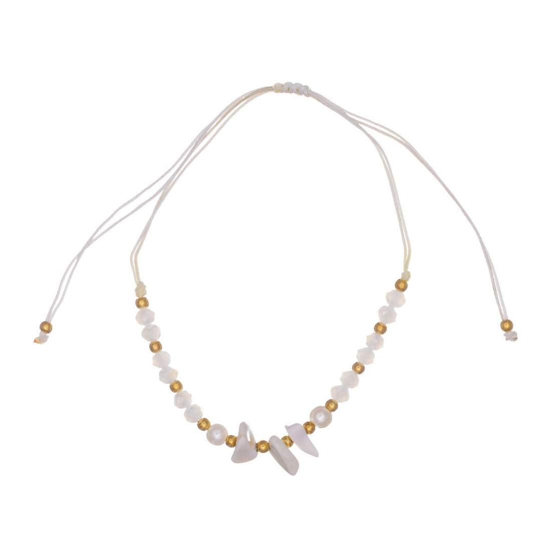 Adjustable stone bracelet with beads