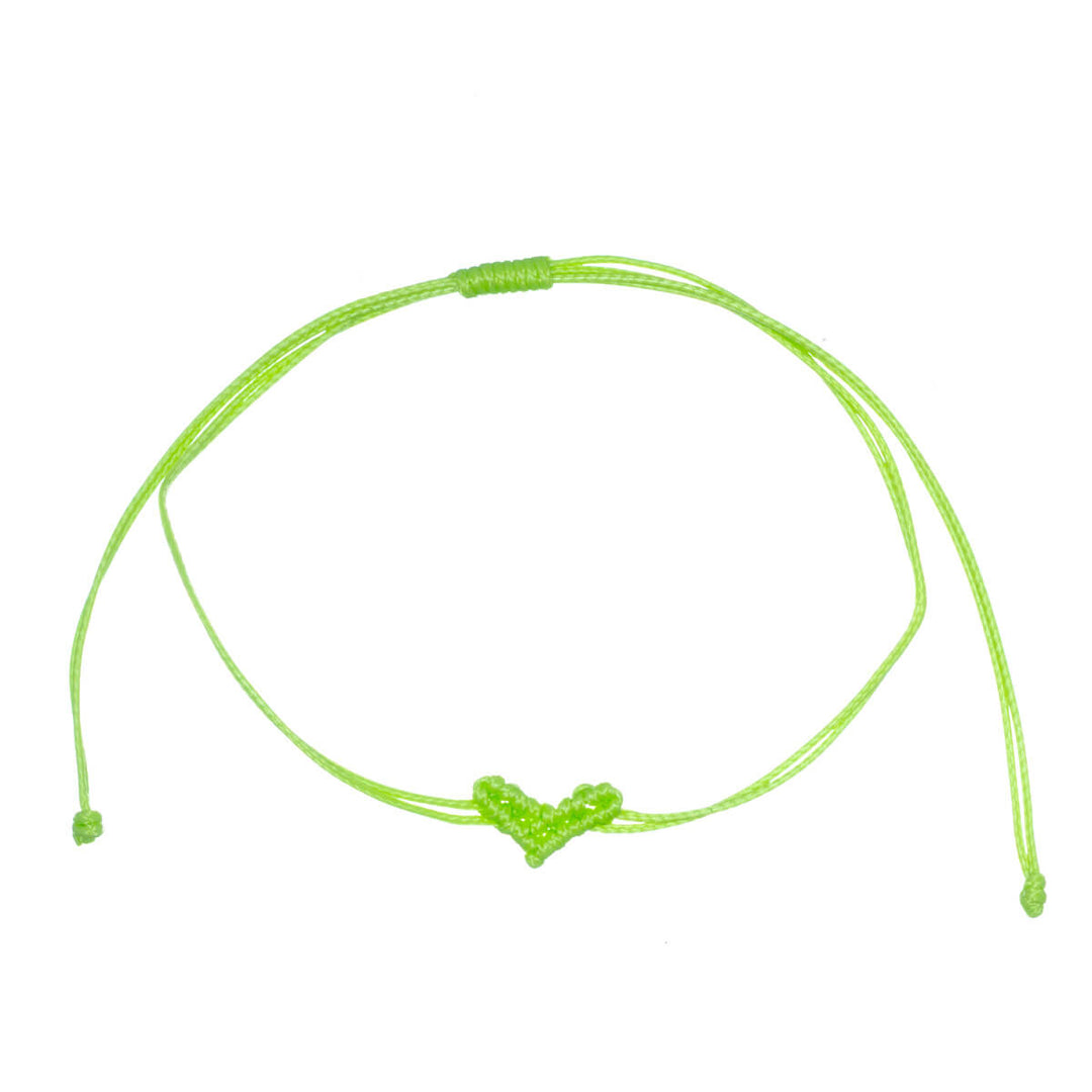 Justerbart hjärtformat armband
