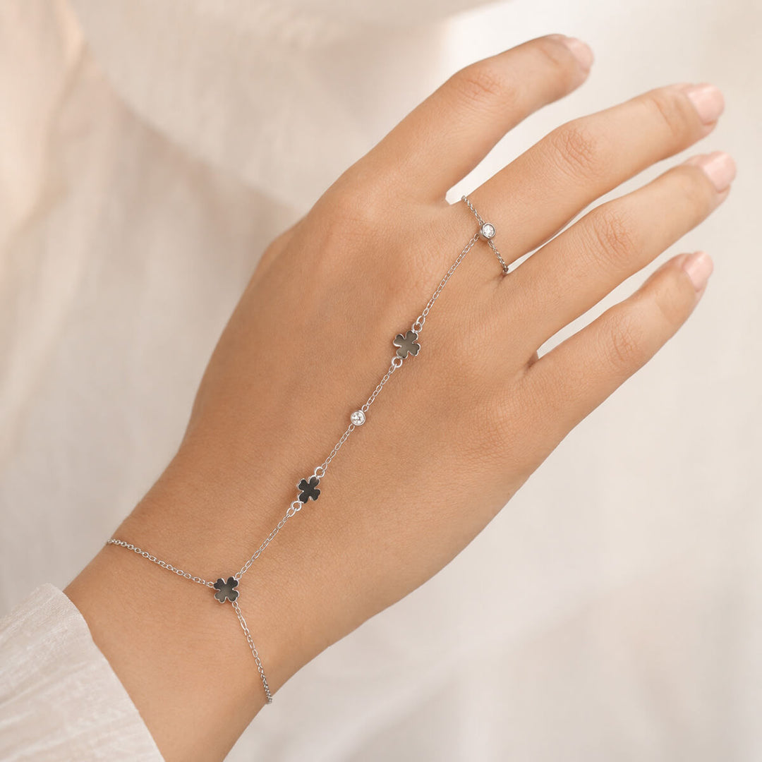 Armband med ring, zirkoner och blomsterdekorationer – kirurgiskt stål 316L