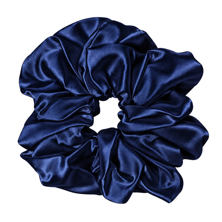 Shiny satin scrunchie hair donut – large &amp; soft, 12 cm