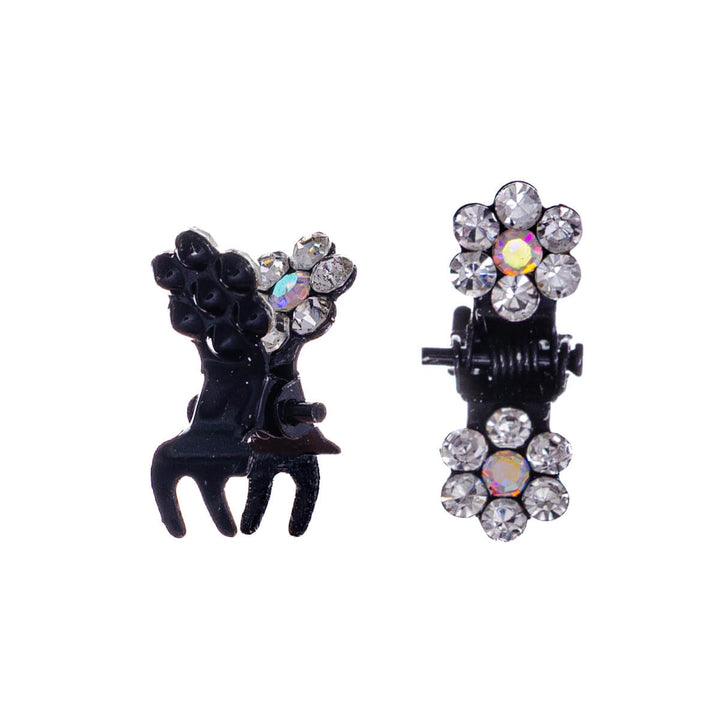 Små hajtänder dekorerade med glänsande stenar, 2 st.