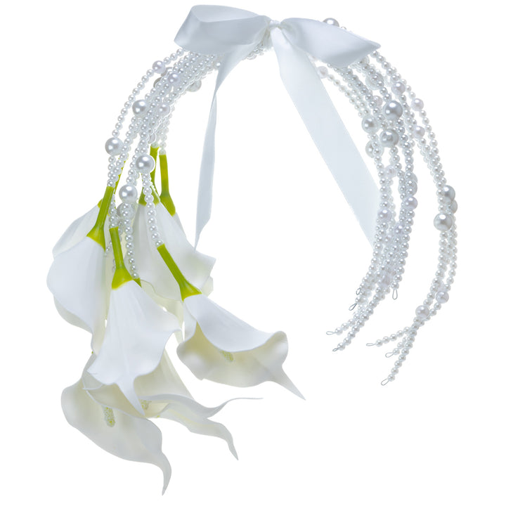 A bridal bouquet with a pearl arch – white artificial flowers