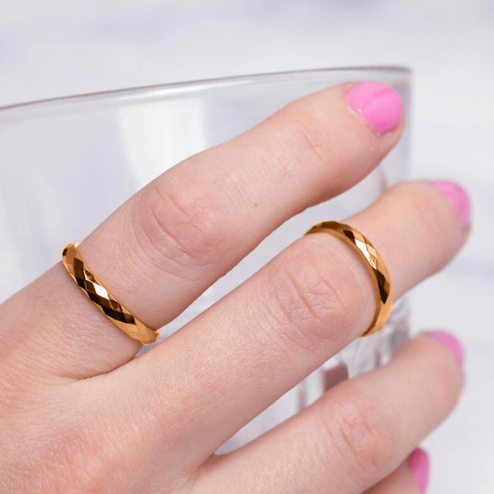 Rose gold narrow beveled ring 3mm (18K Steel 316L)