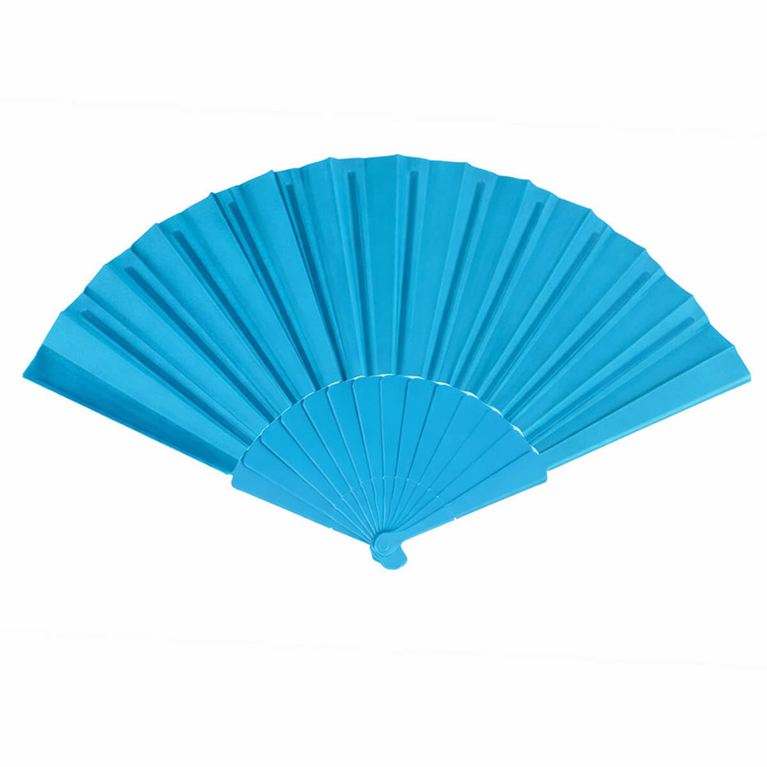 Blå solfjäder som kan vikas ihop för att ta liten plats