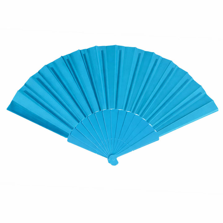 Blå solfjäder som kan vikas ihop för att ta liten plats