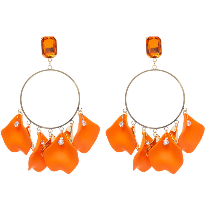 Big round earrings with hanging decorations