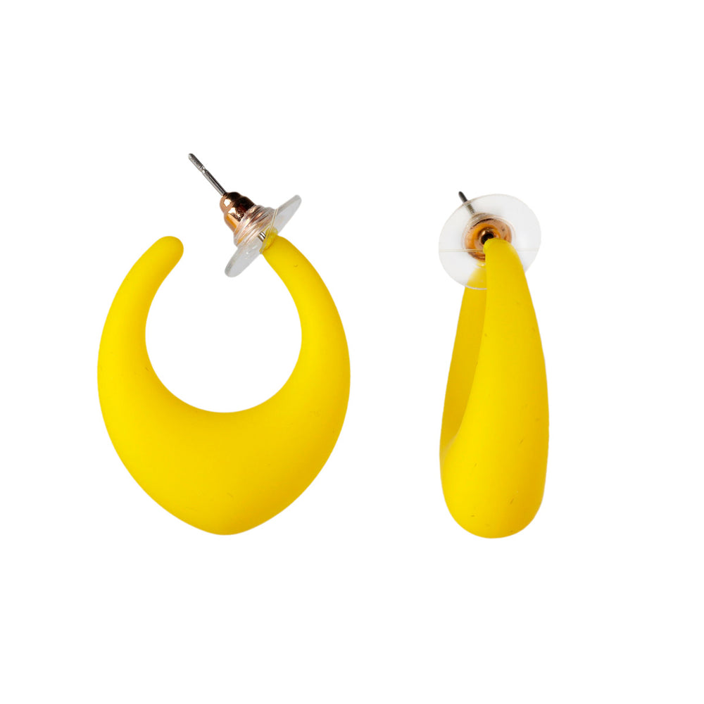 Örhängen med plastringar, 2,6 cm – Ninja.fi