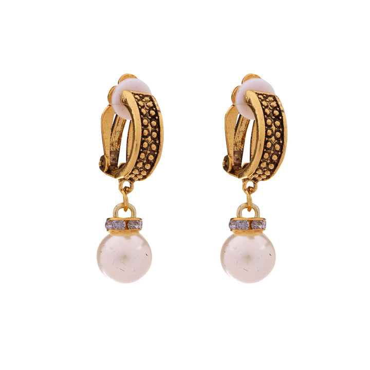 Hängande pärlklippörhängen