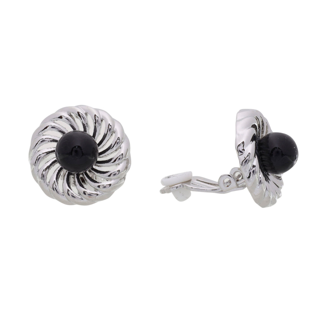 Round pearl clip earrings