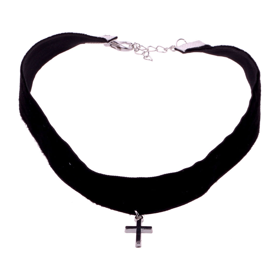 Velvet choker necklace cross pendant