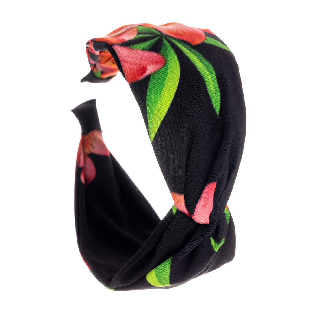 En blomma mönstrad bred hårkrage