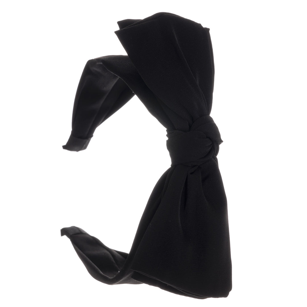 Svart bredt skämma i hårkrage