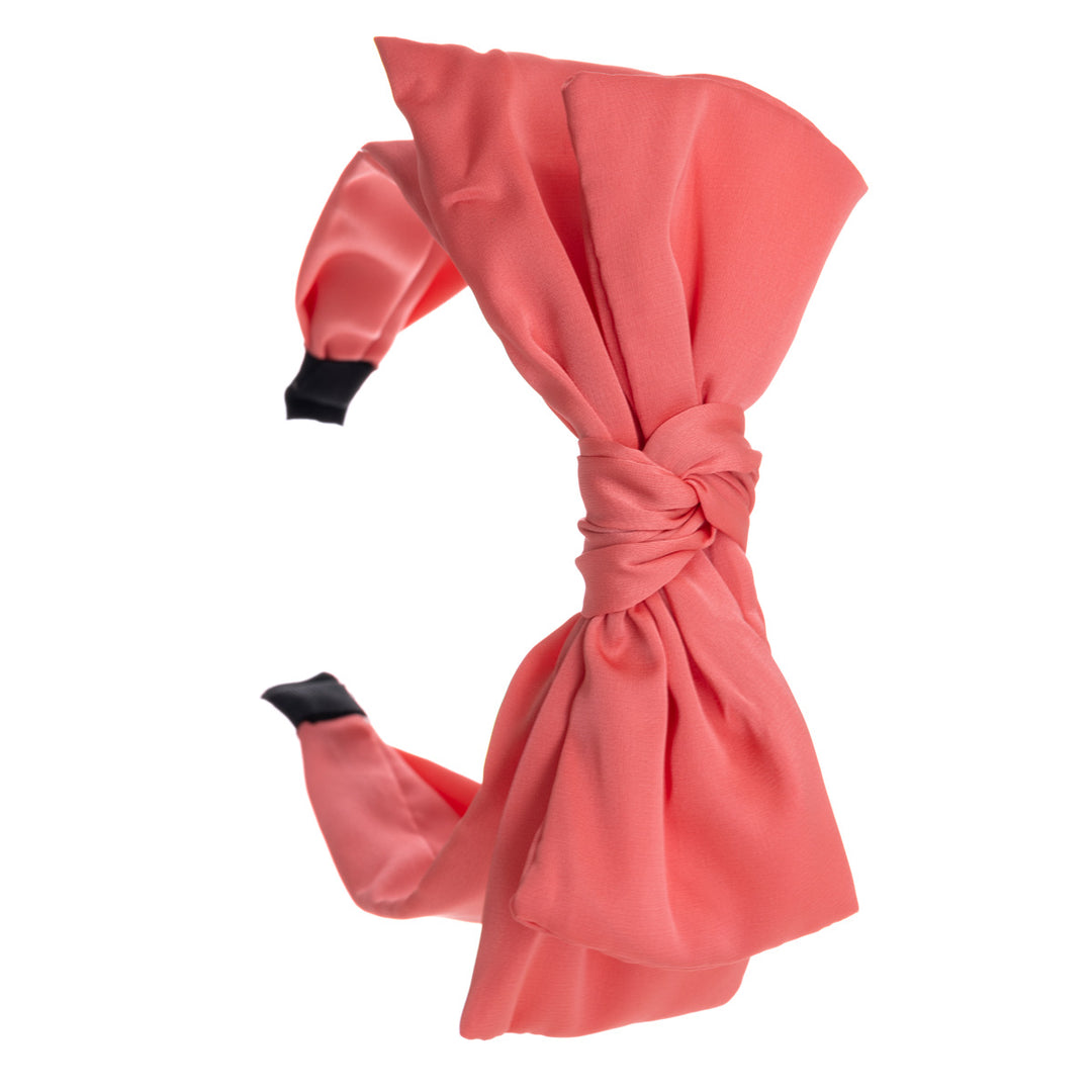 En bred skämma av en frisyr