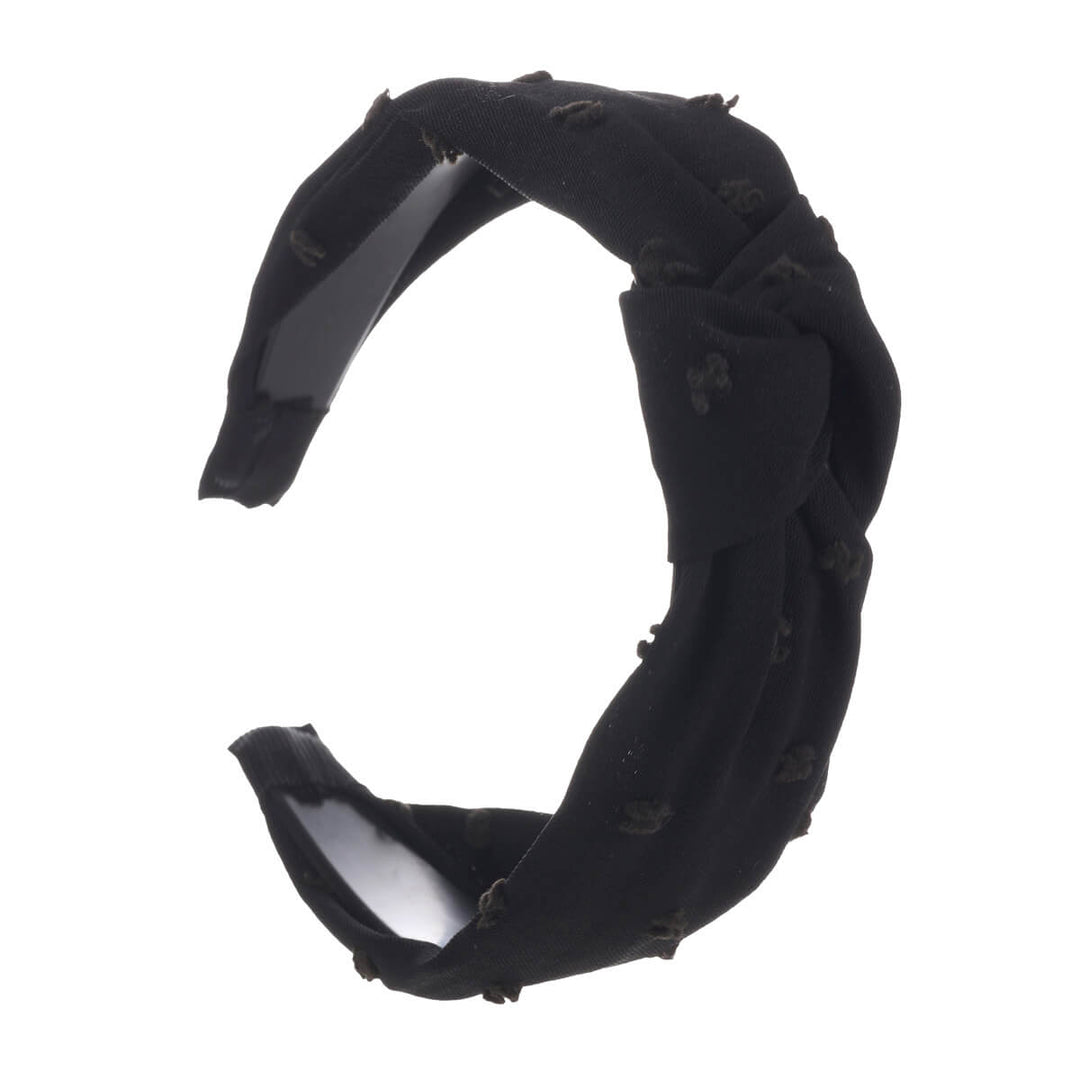 Knots with a hairstyle with a nipple