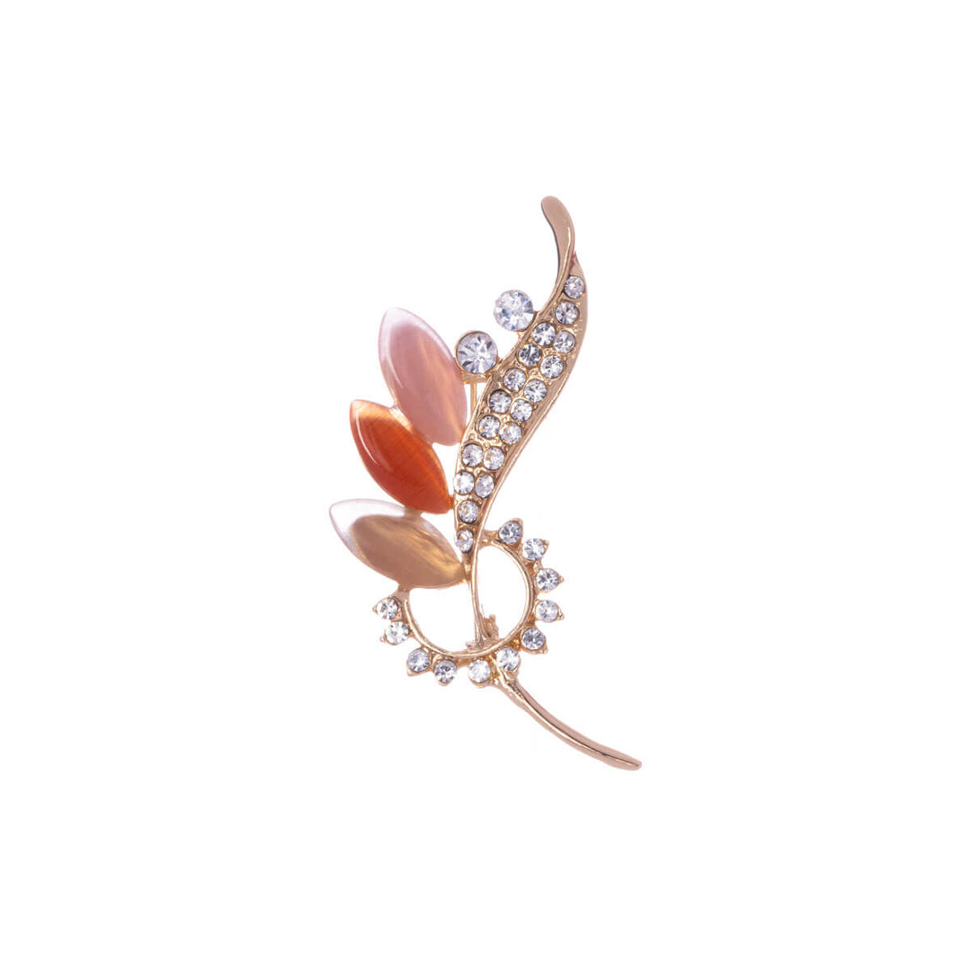 A glittering flower of the brooch