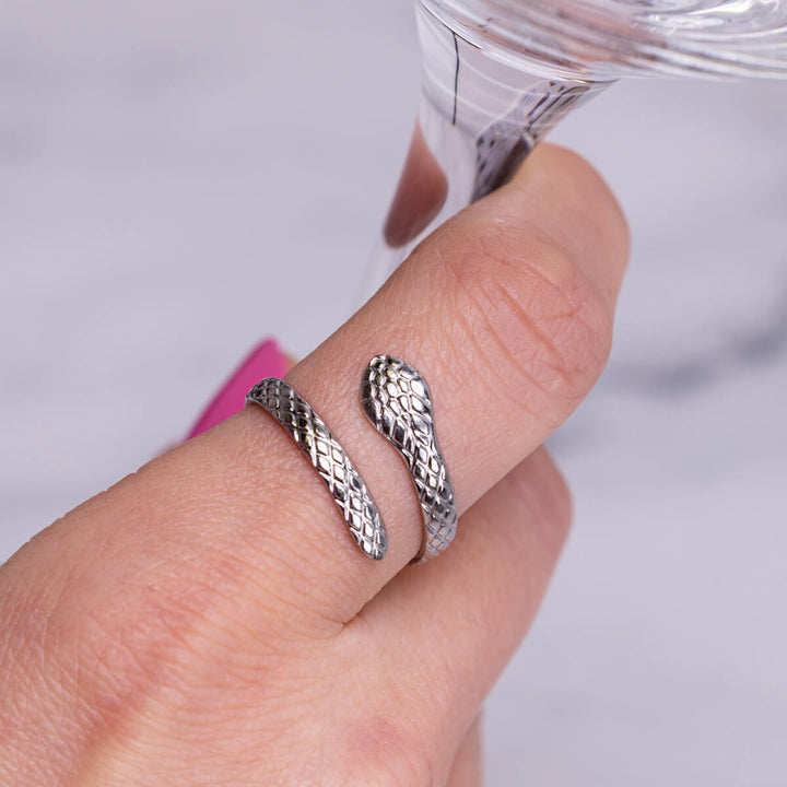 Snake ring enkel storlek stålring (Stål 316L)