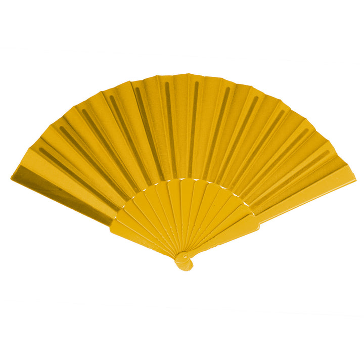 Plastic fan with cloth