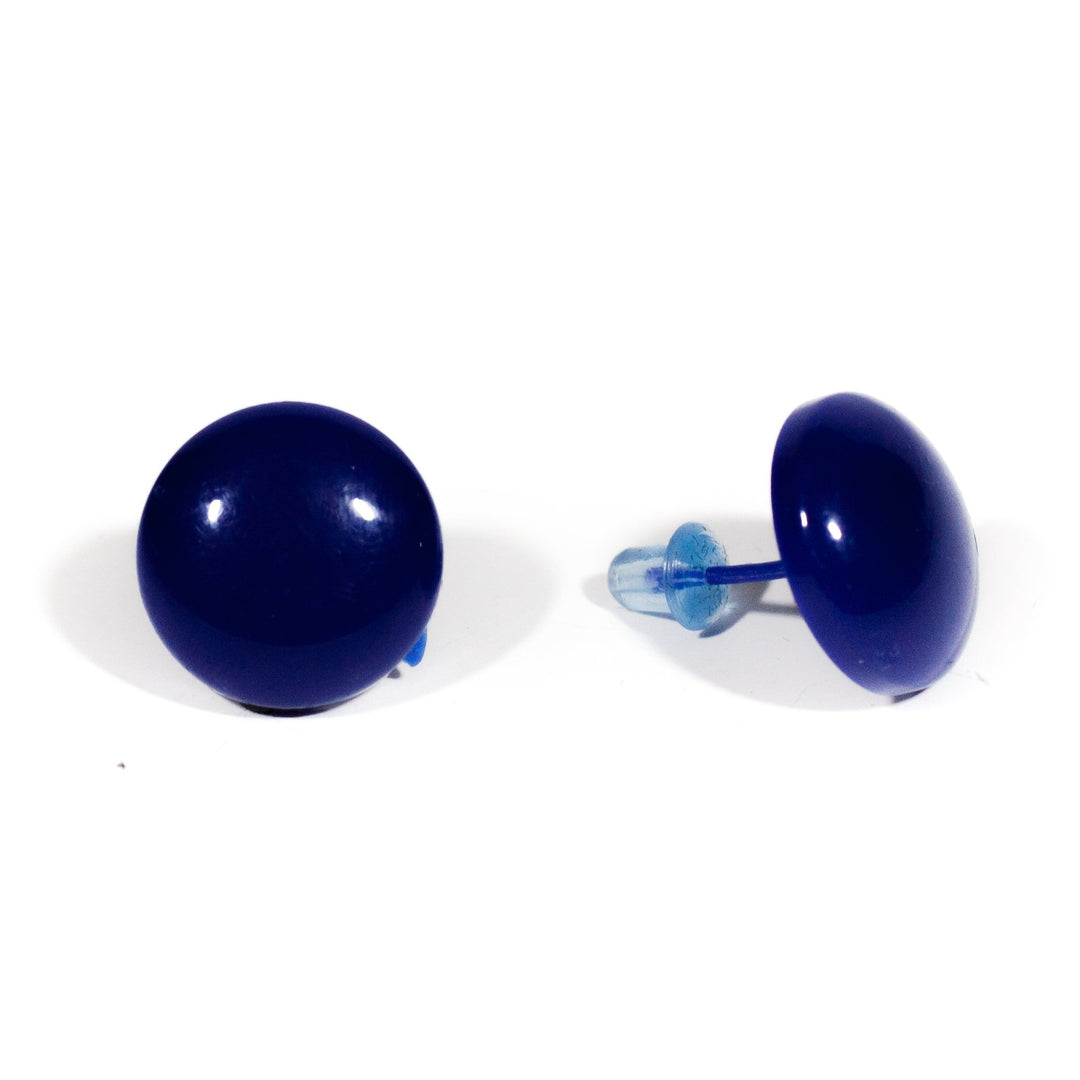 Flat plastic earrings 1,4cm